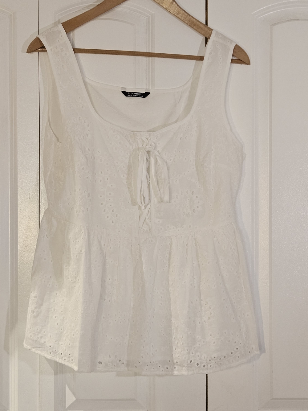 Bloomchic Women's Tank Top Size 14-16 White Eyelet Babydoll Festival Cottagecore